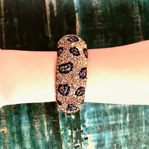 Leopard Pattern Statement Bangle - Picture 3 of 3